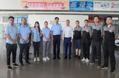 “人人持證、技能河南” | 我校長(zhǎng)達(dá)、宏威兩家新型學(xué)徒制開班